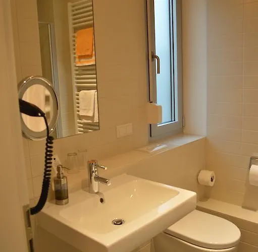 بيت ضيافة Palazzo Hotel مانهايم