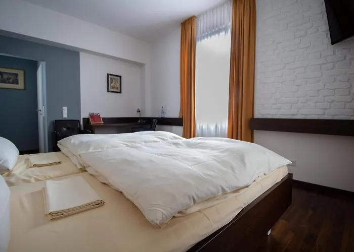 Palazzo Hotel بيت ضيافة