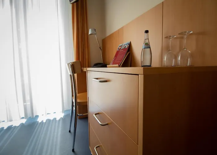 بيت ضيافة Palazzo Hotel 3*